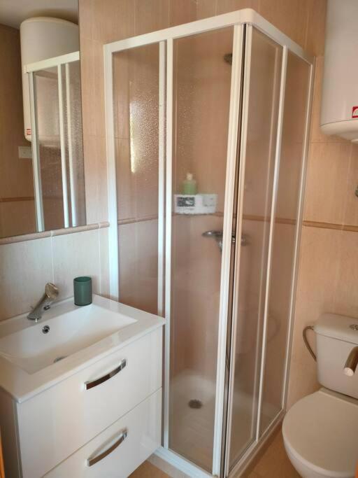 Appartement Bajo Con Jardin A Pie De Playa Y Piscina Comunitaria Con Jacuzzi à Playas de Vera Extérieur photo
